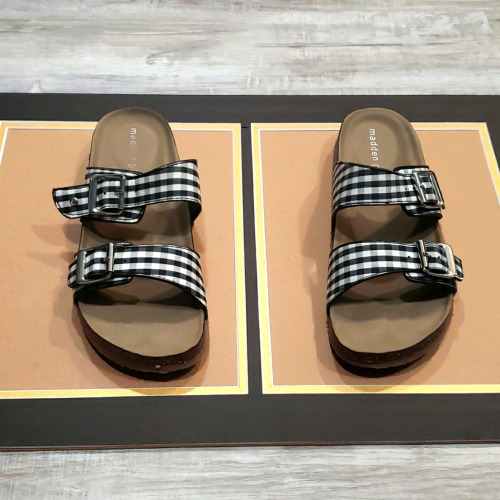 Madden Girl Women's  Brando Sandals